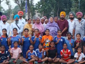 ਪਿੰਡ ਸਕਰੌਦੀ ਵਿਖੇ 9 ਤੋਂ 18 ਸਾਲ ਦੇ ਬੱਚਿਆਂ ਦਾ ਪਹਿਲਾ ਸ਼ਾਨਦਾਰ ਟੂਰਨਾਮੈਂਟ ਕਰਵਾਇਆ