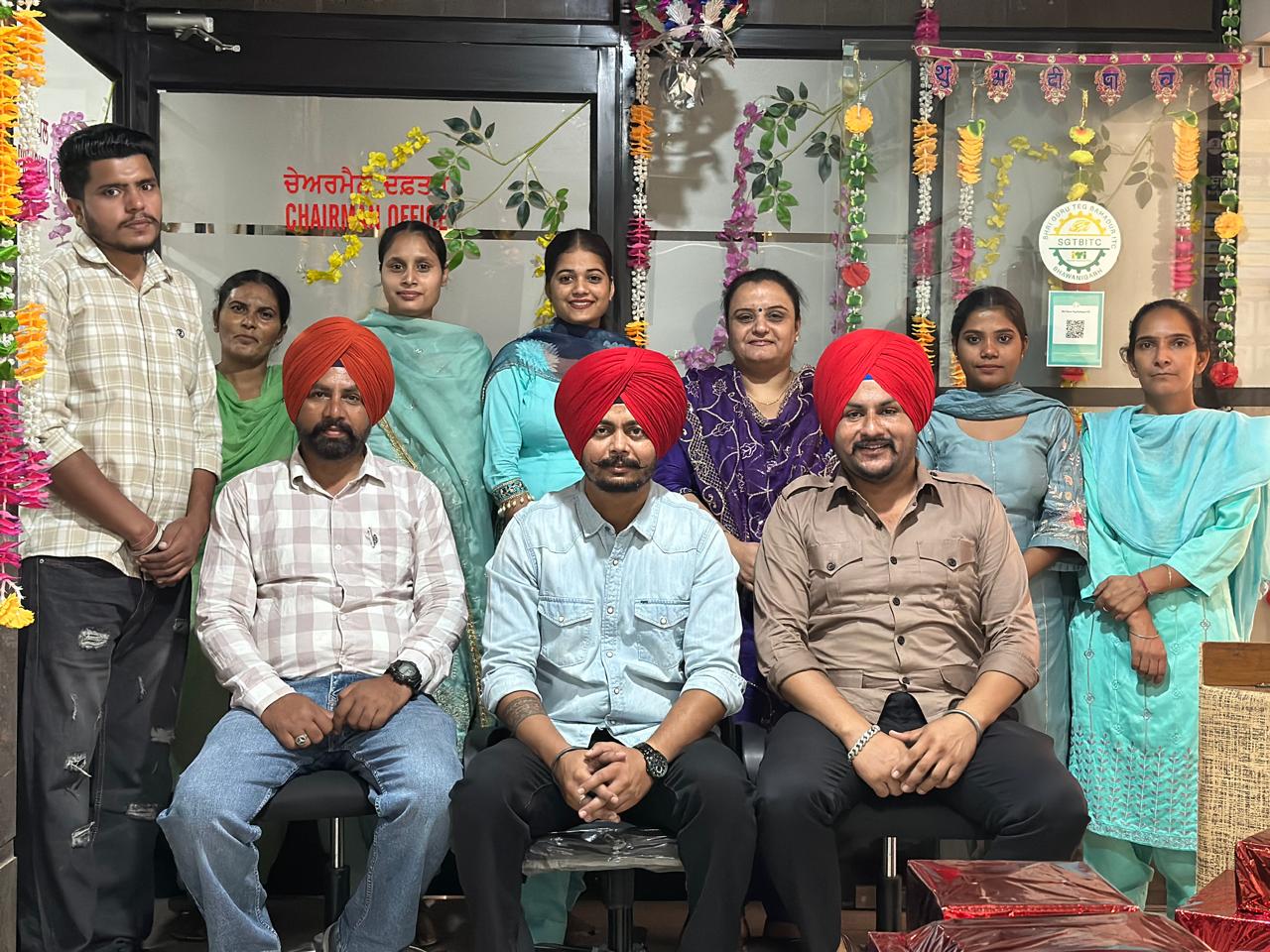ਸੰਸਥਾ ਸ੍ਰੀ ਗੁਰੂ ਤੇਗ਼ ਬਹਾਦਰ ਆਈ.ਟੀ. ਭਵਾਨੀਗੜ੍ਹ ਵਿਖੇ ਮਨਾਇਆ ਗਿਆ ਦੀਵਾਲੀ ਦਾ ਤਿਉਹਾਰ